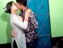 Desi village couple lagbe fucking clip